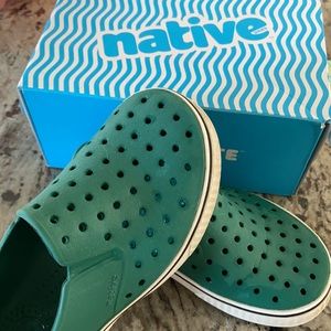 Kelly Green Native Shoes